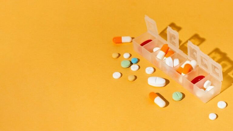 pills-box-yellow-background